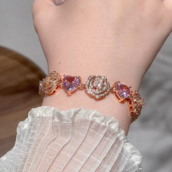 Women's Heart-shaped Rose Bracelet